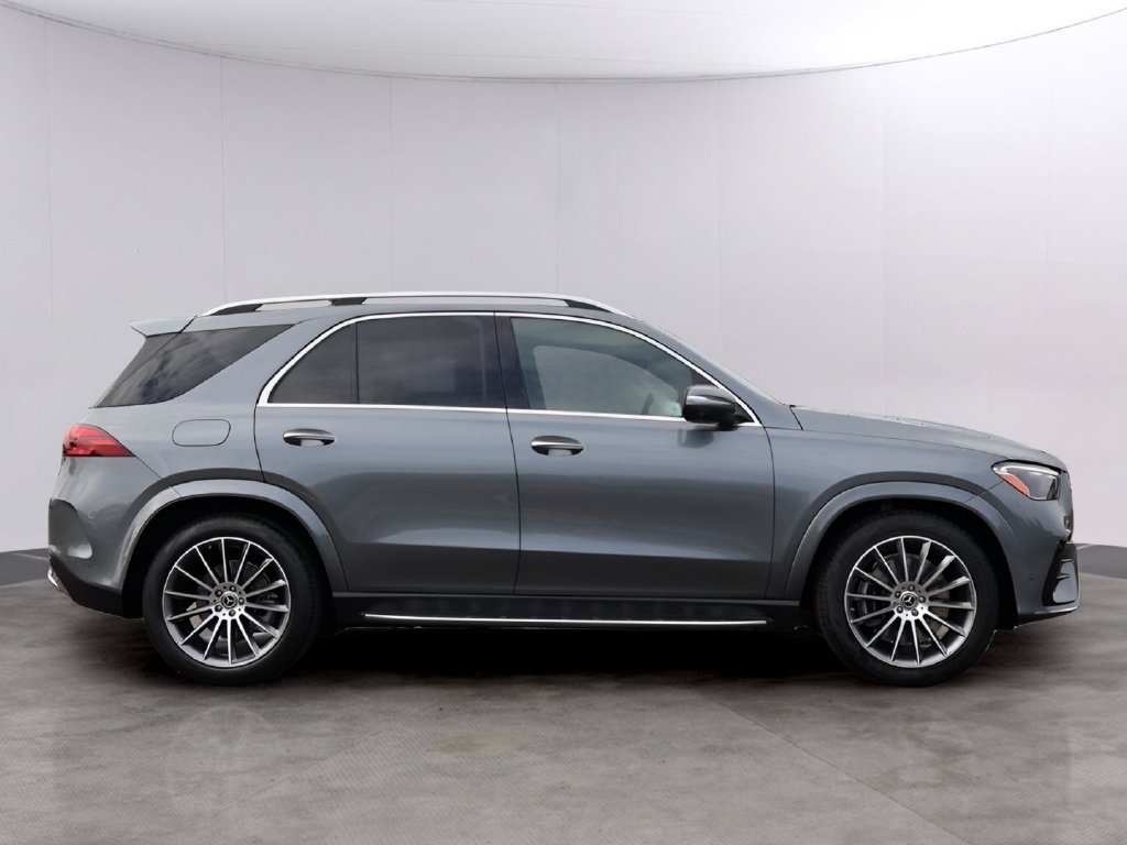 Used 2026 Selenite Gray Metallic Mercedes-Benz GLE 450 image 4