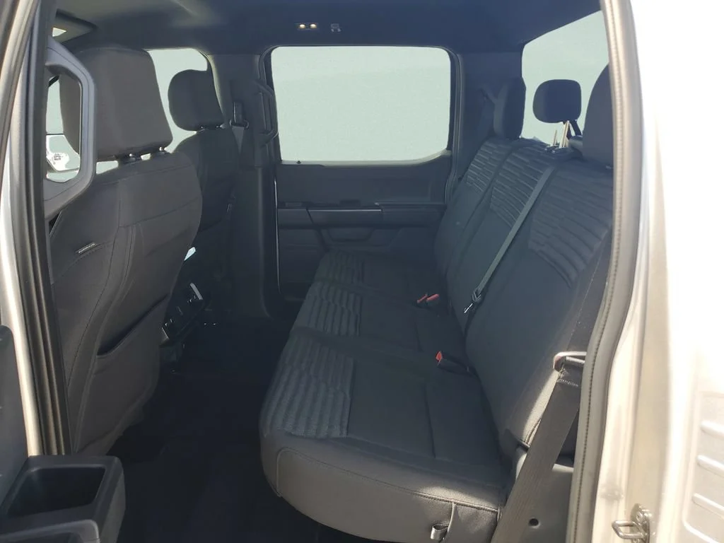 Used 2022 Silver Ford XL image 10