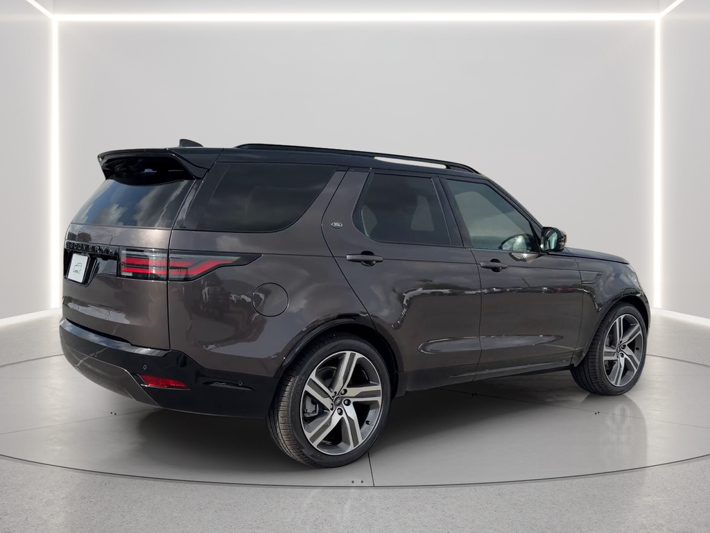 New 2026 Charente Grey Land Rover Dynamic SE image 5