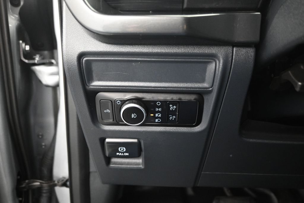 Used 2023 Silver Ford XL image 12