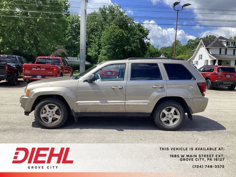 Used 2006 Beige Jeep Limited image 4