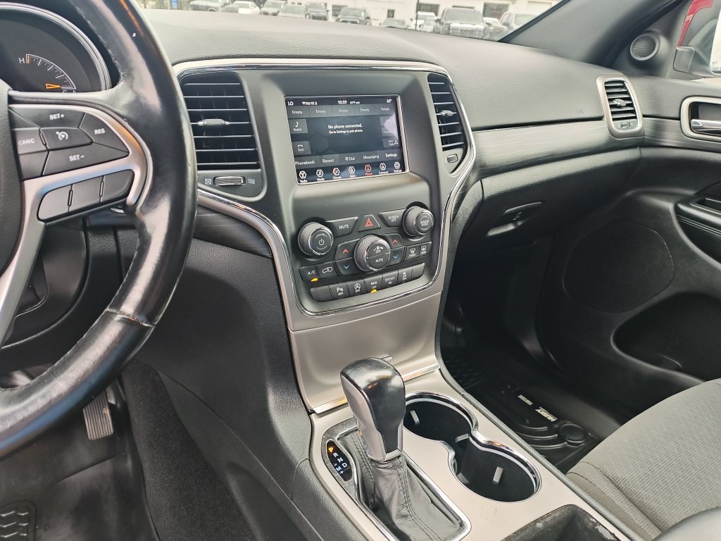 Used 2020 Red Jeep Laredo E image 20