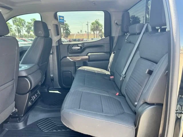 Used 2022 BLACK Chevrolet RST image 25