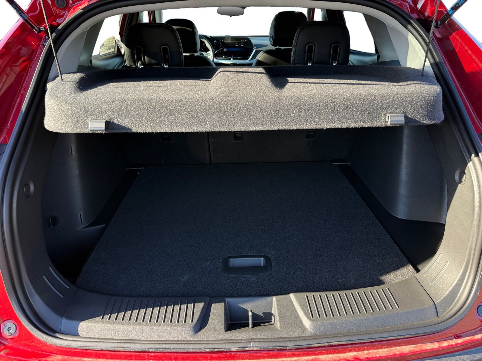 2026 Chevrolet Trax LT - Photo 17