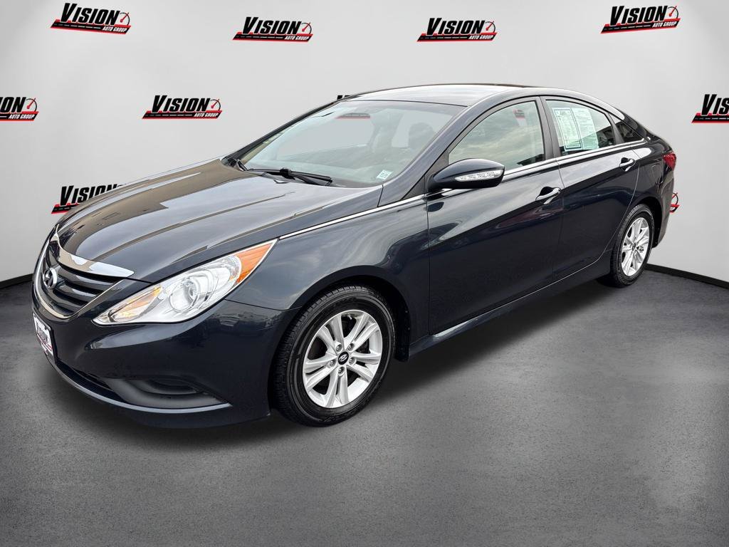 Used 2014 Blue Hyundai GLS image 1