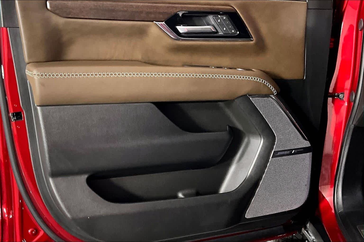 2025 GMC Yukon XL Denali Ultimate - Photo 21