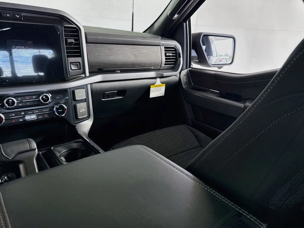New 2026 Avalanche Ford XLT image 23