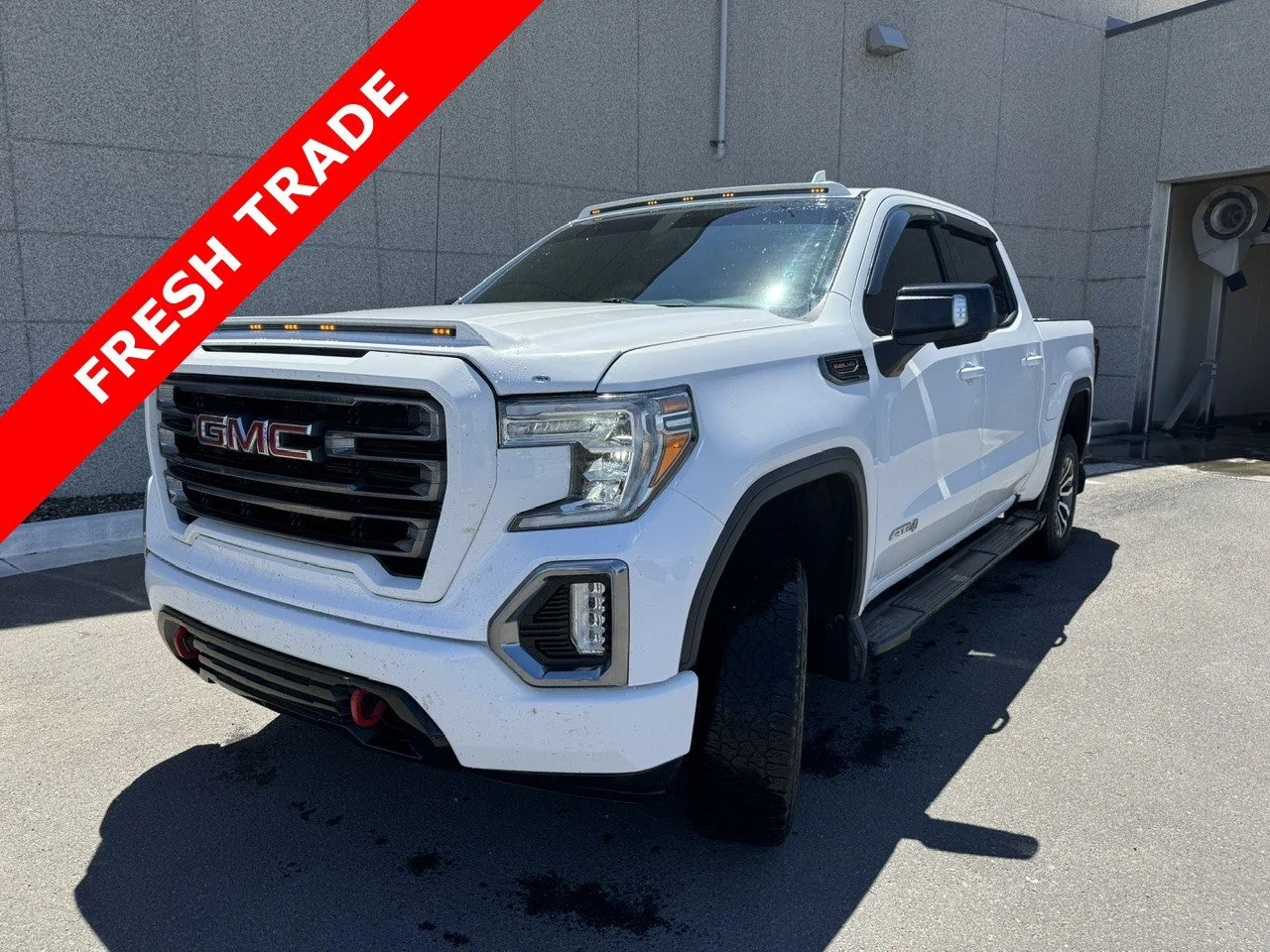 2020 GMC Sierra AT4 4WD Crew Cab Short Box's photo