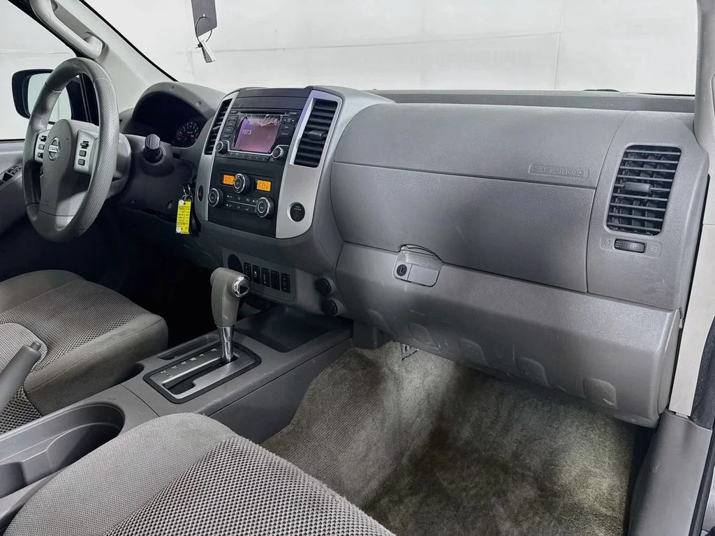 Used 2016 Black Nissan SV image 33