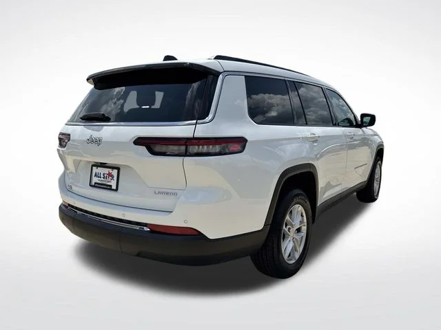New 2026 White Jeep Laredo X image 7