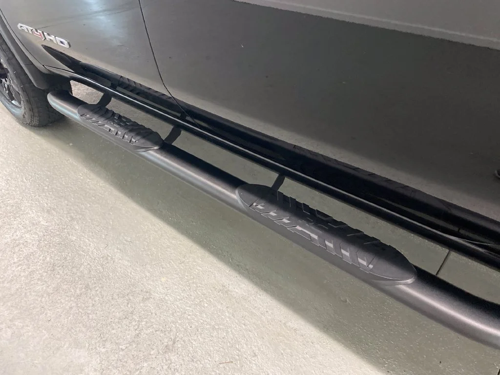 Used 2026 Onyx Black GMC AT4 image 9