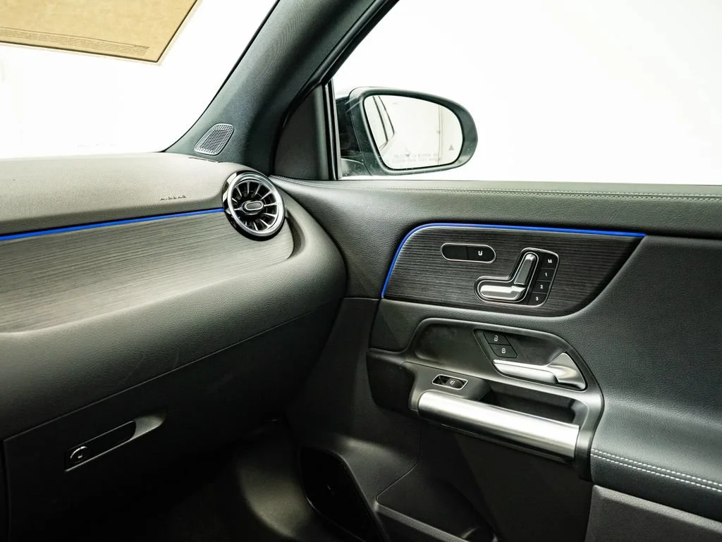 New 2026 Cirrus Silver Metallic Mercedes-Benz GLA 250 image 39