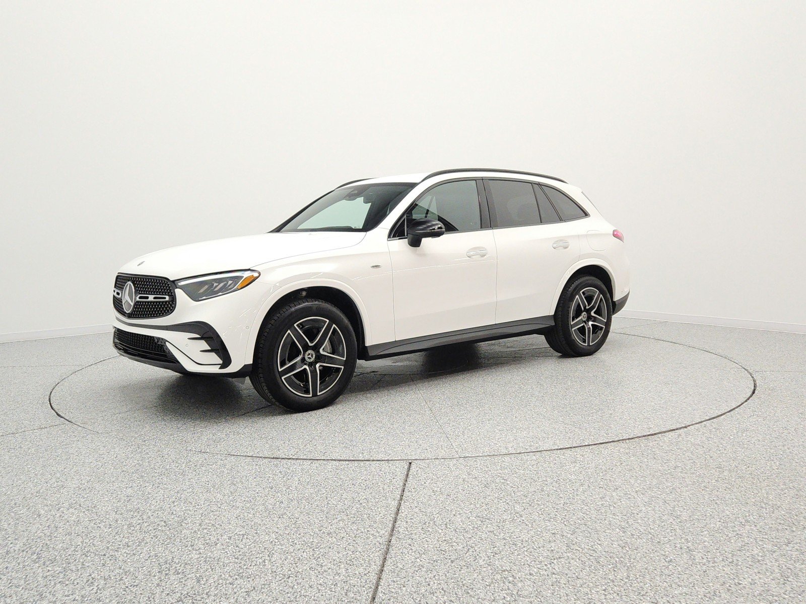 2025 Mercedes-Benz GLC