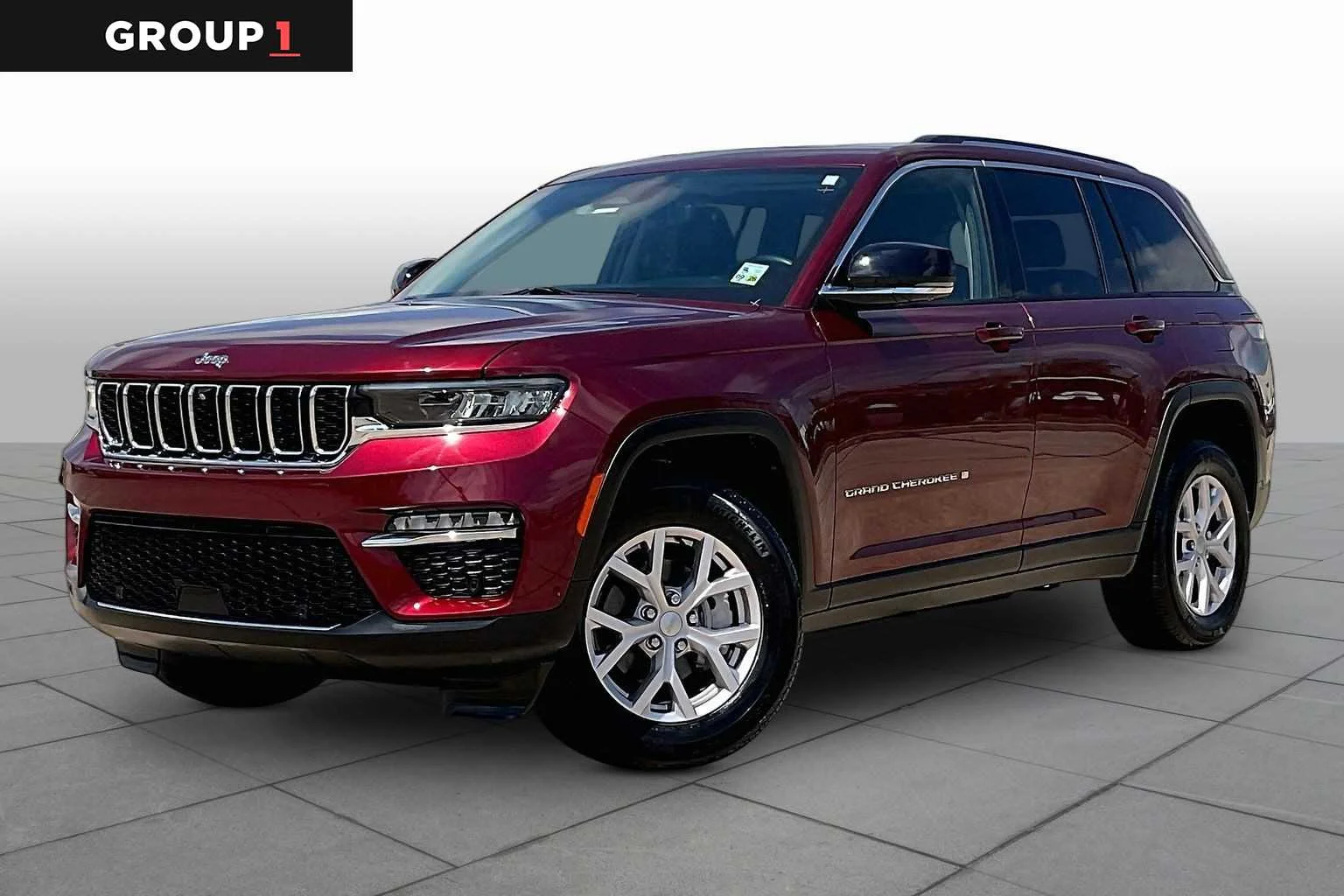 2022 Jeep Grand Cherokee Limited's photo