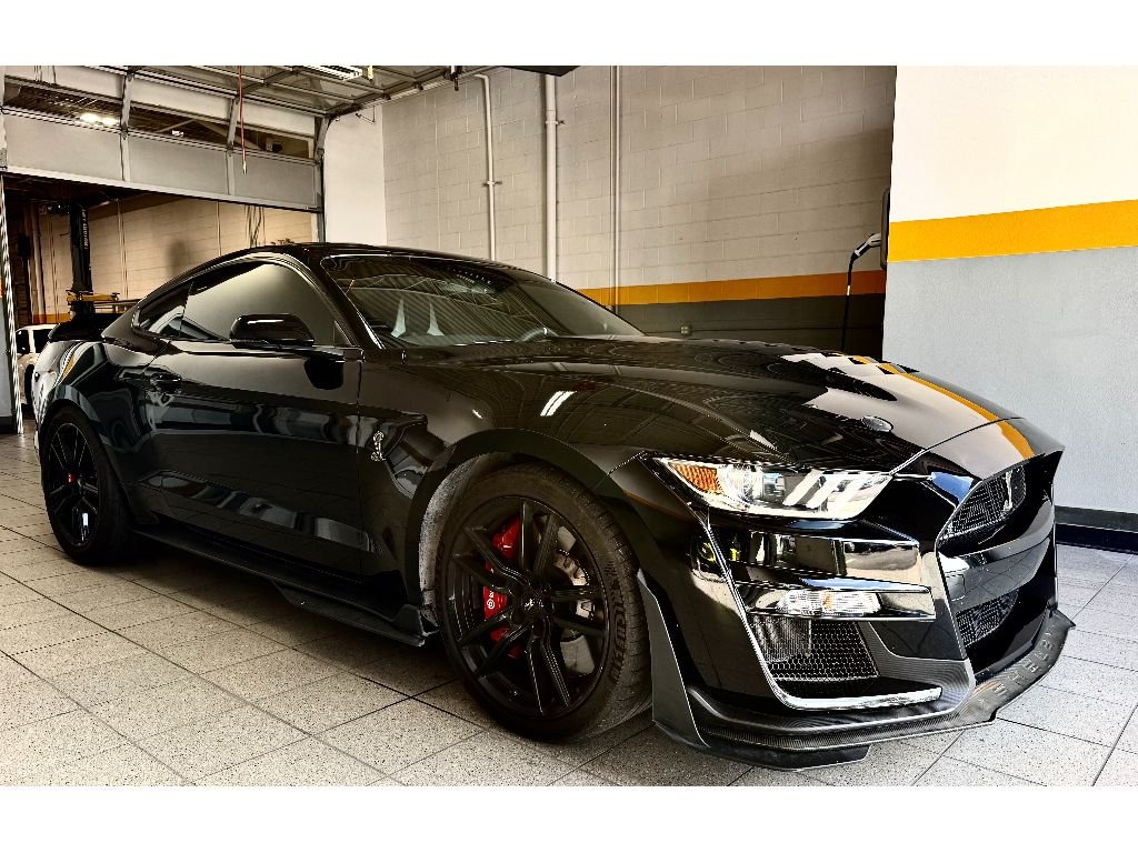 Used 2020 Black Ford Shelby GT500 image 2