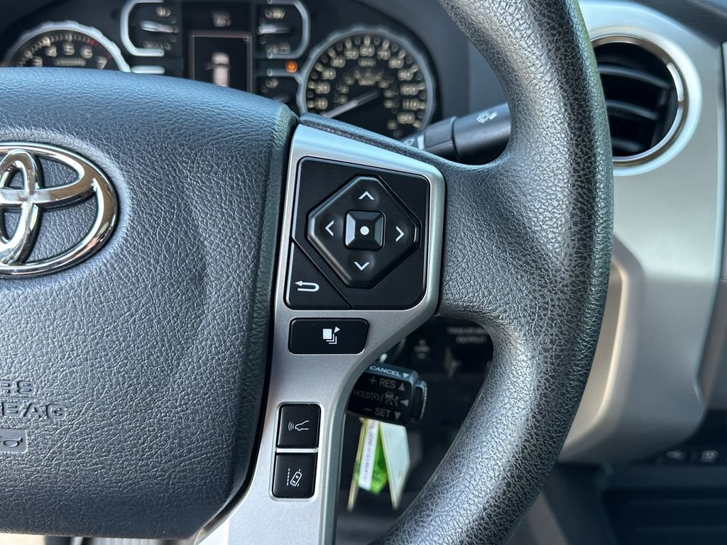 Used 2020 Black Toyota SR5 image 33