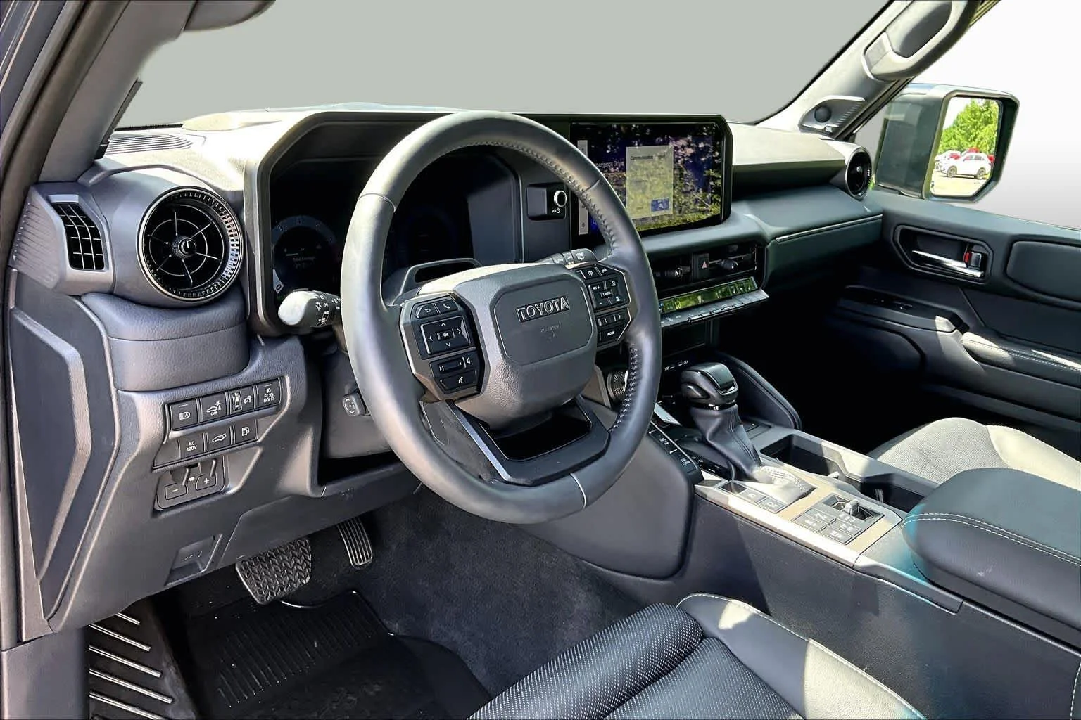 Used 2024 Underground Toyota  image 17
