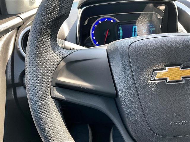 Used 2016 Silver Chevrolet LS image 23