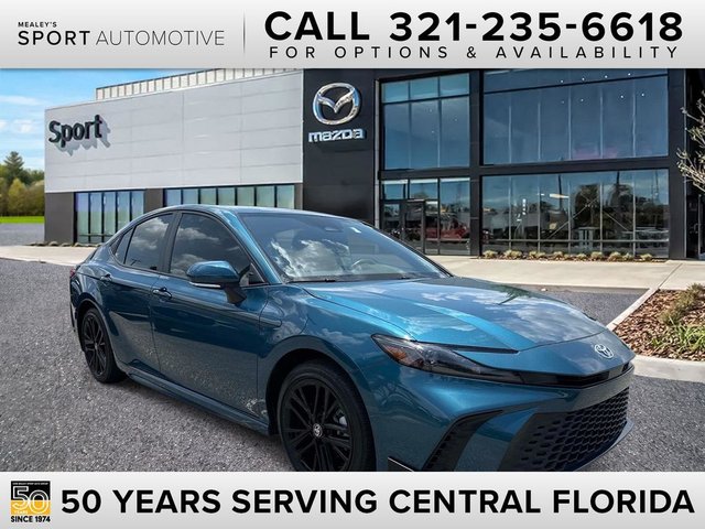 2025 Toyota Camry SE