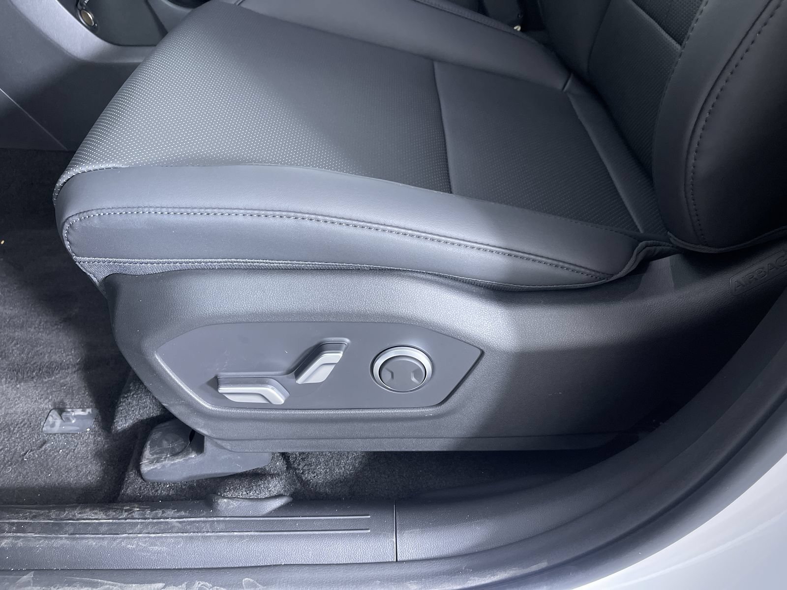 Certified Used 2026 Serenity White Hyundai SEL image 26