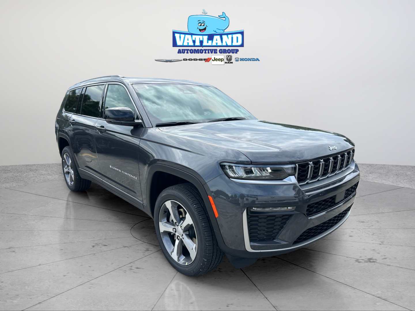 New 2026 Baltic Gray Metallic Clear-Coat Exterior Paint Jeep Limited image 22