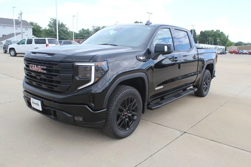 New 2026 Onyx Black GMC Elevation image 7
