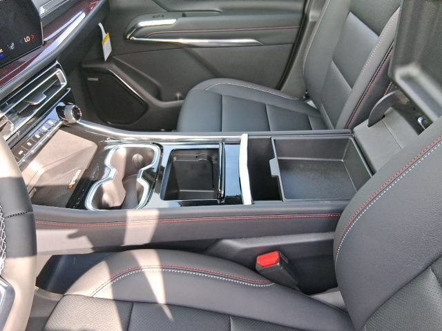 2026 Chevrolet Traverse Z71 - Photo 18