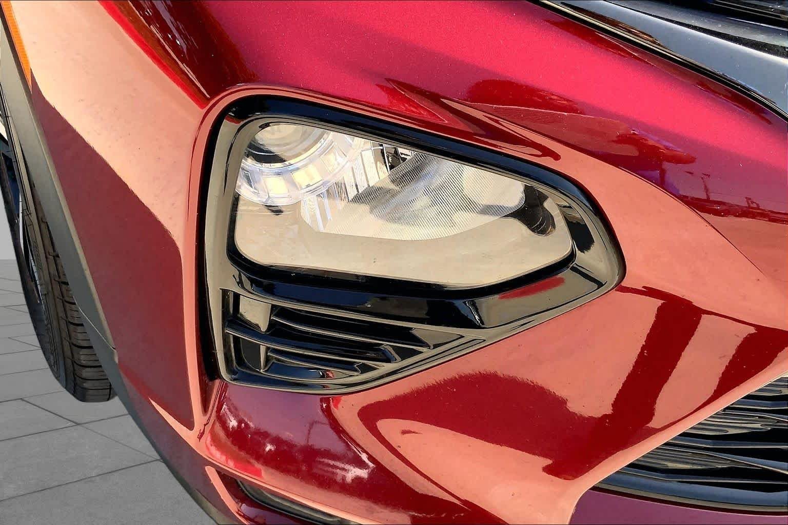 Used 2023 Crimson Metallic Chevrolet RS image 27