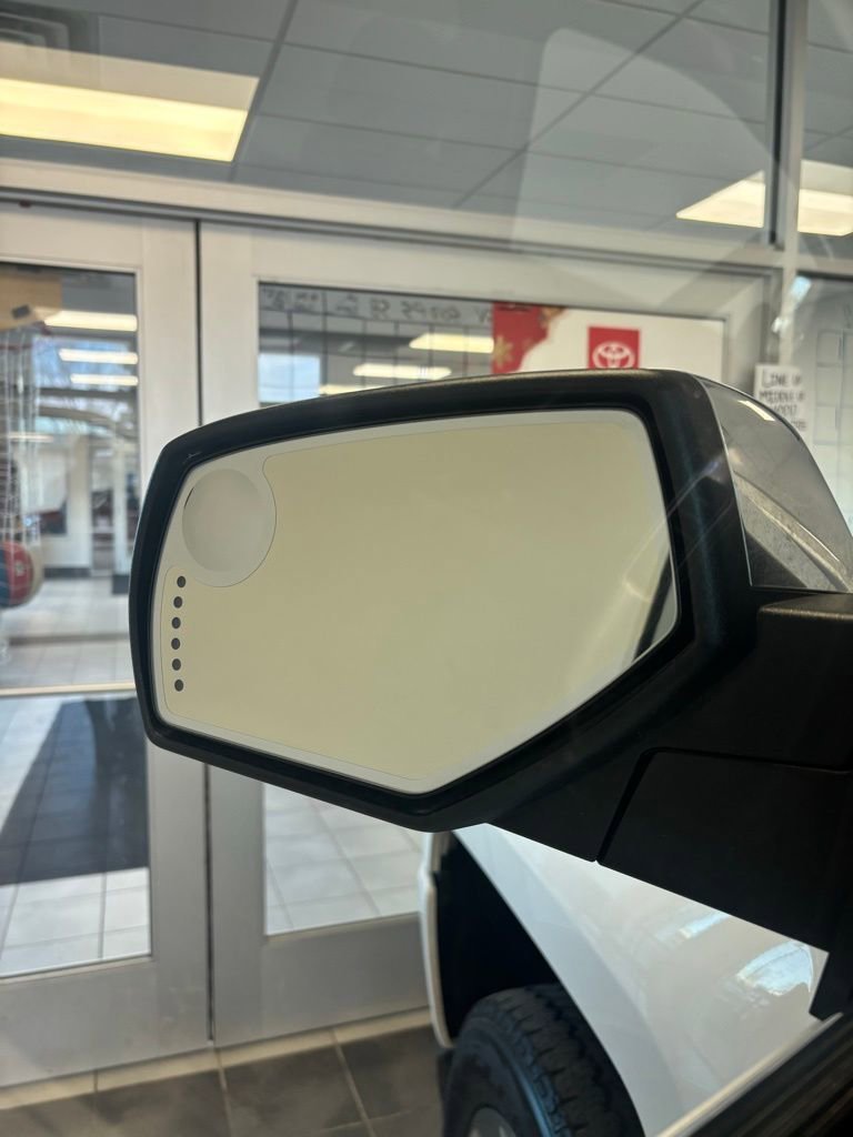 2018 Chevrolet Silverado 1500 LTZ - Photo 10