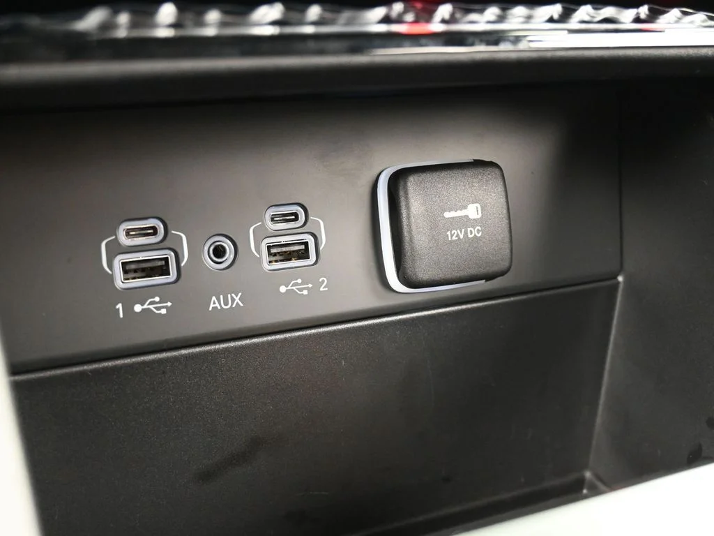 2025 Jeep Grand Cherokee Laredo - Photo 25