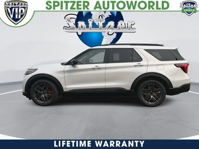 New 2026 Space White Metallic Ford ST image 6