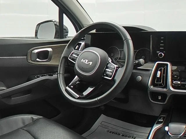 Used 2023 White Kia X-Line S image 35