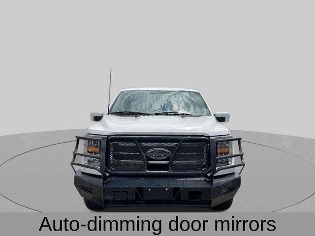 Used 2022 White Ford Lariat image 11