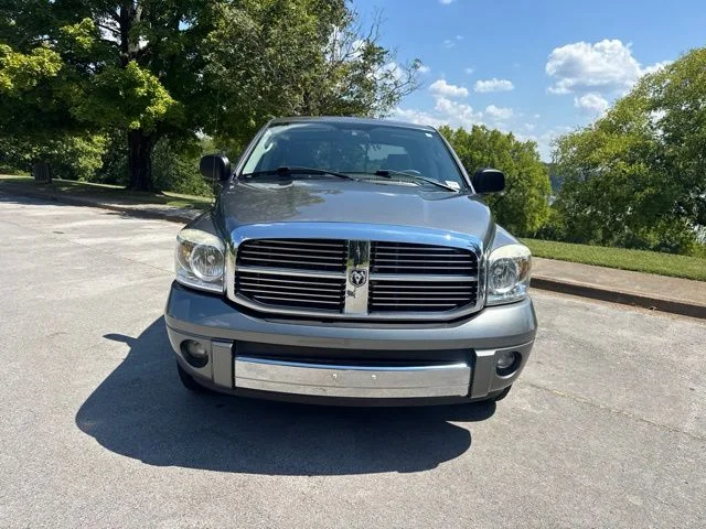 Used 2007 Gray Dodge Laramie image 2