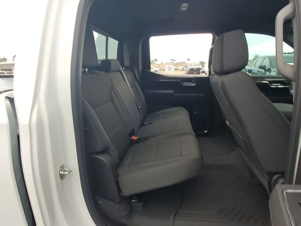New 2026 Summit White Chevrolet LT Trail Boss image 33