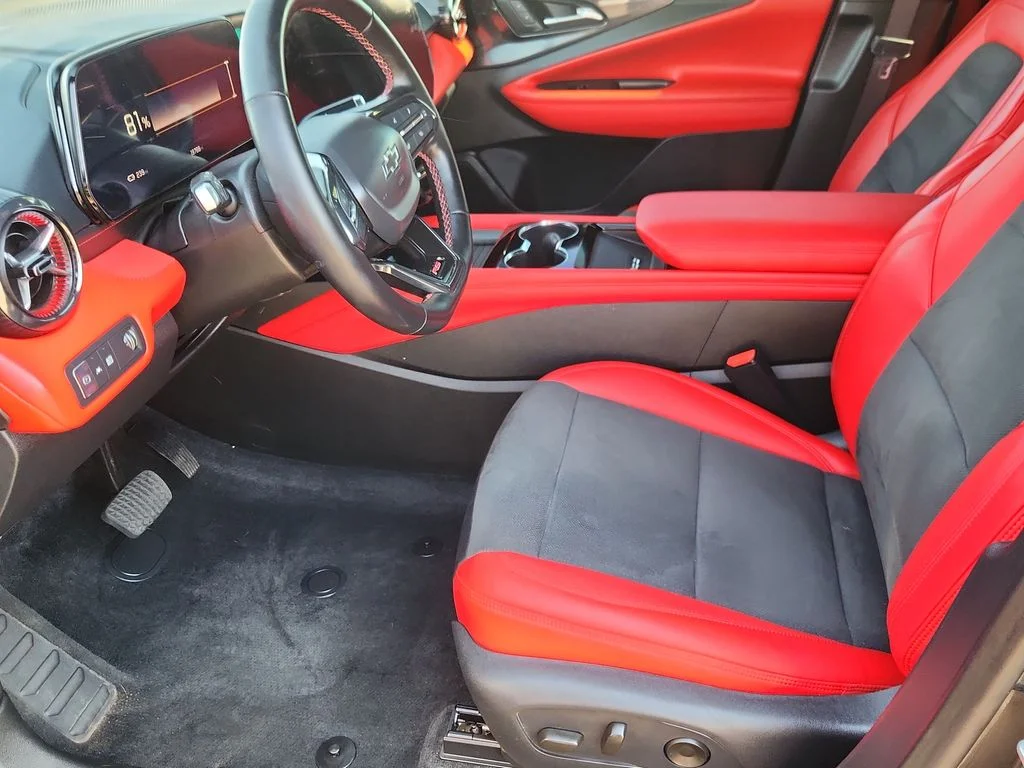 Used 2024 Black Chevrolet RS image 7