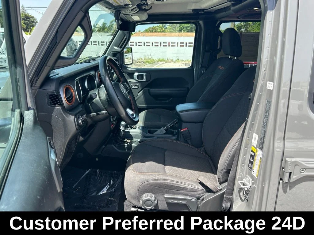 Used 2022 Gray Jeep Mojave image 12