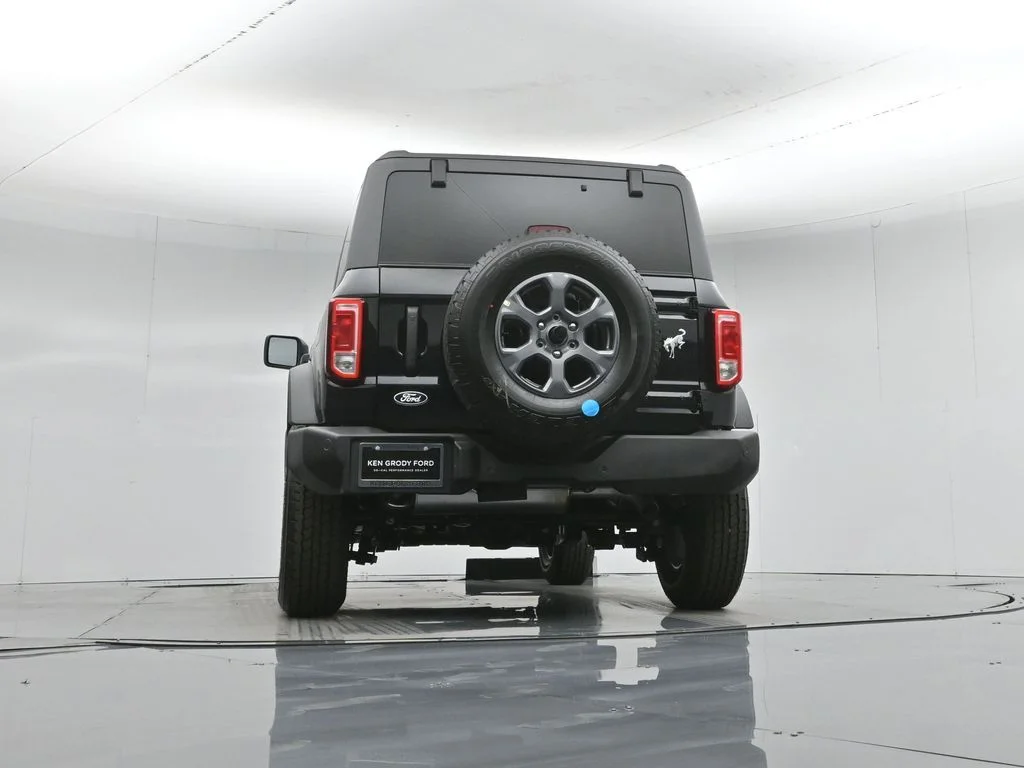 New 2026 Shadow Black Ford Big Bend image 47