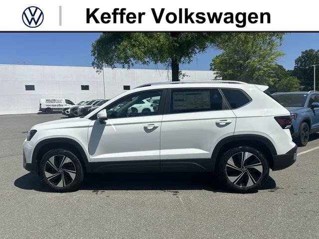 New 2026 White Volkswagen 1.5T SE image 2