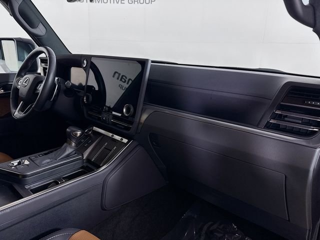 Used 2025 Caviar Lexus 550 Luxury+ image 31