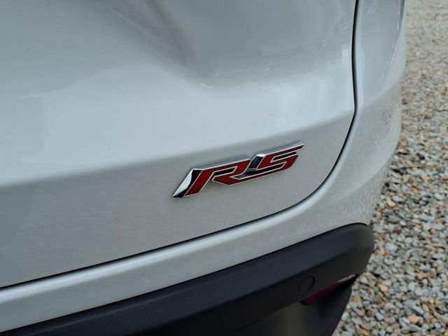 Used 2025 White Chevrolet 2RS image 41