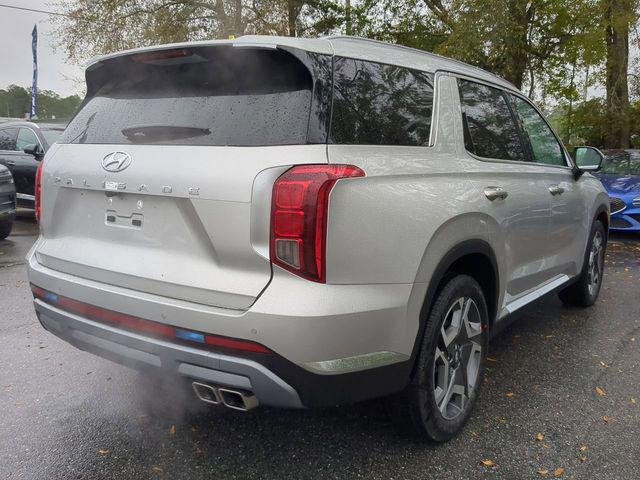 New 2024 Silver Hyundai Limited FWD image 5