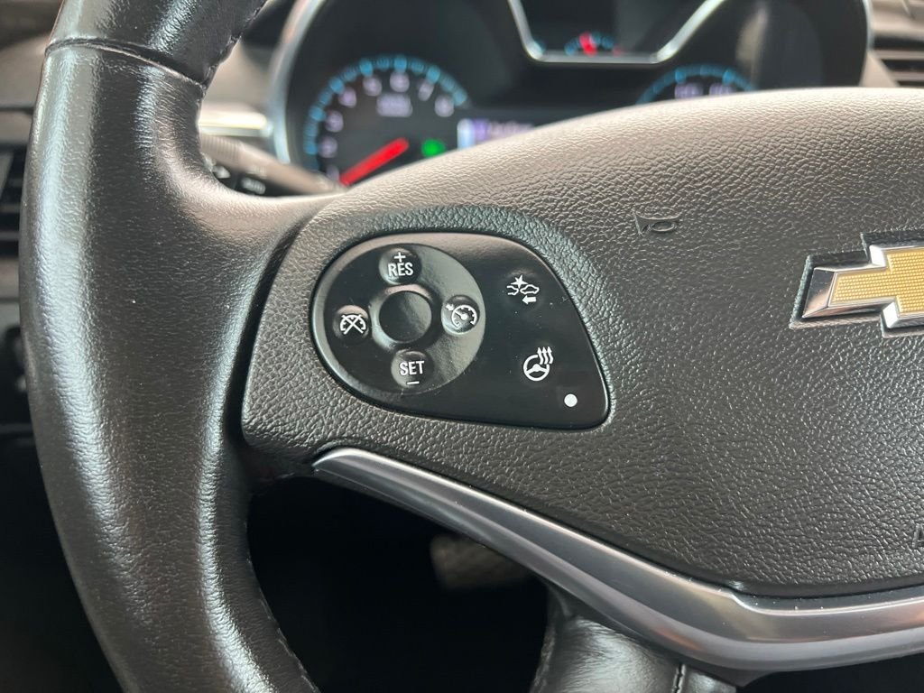 Used 2015 Blue Chevrolet LTZ image 30