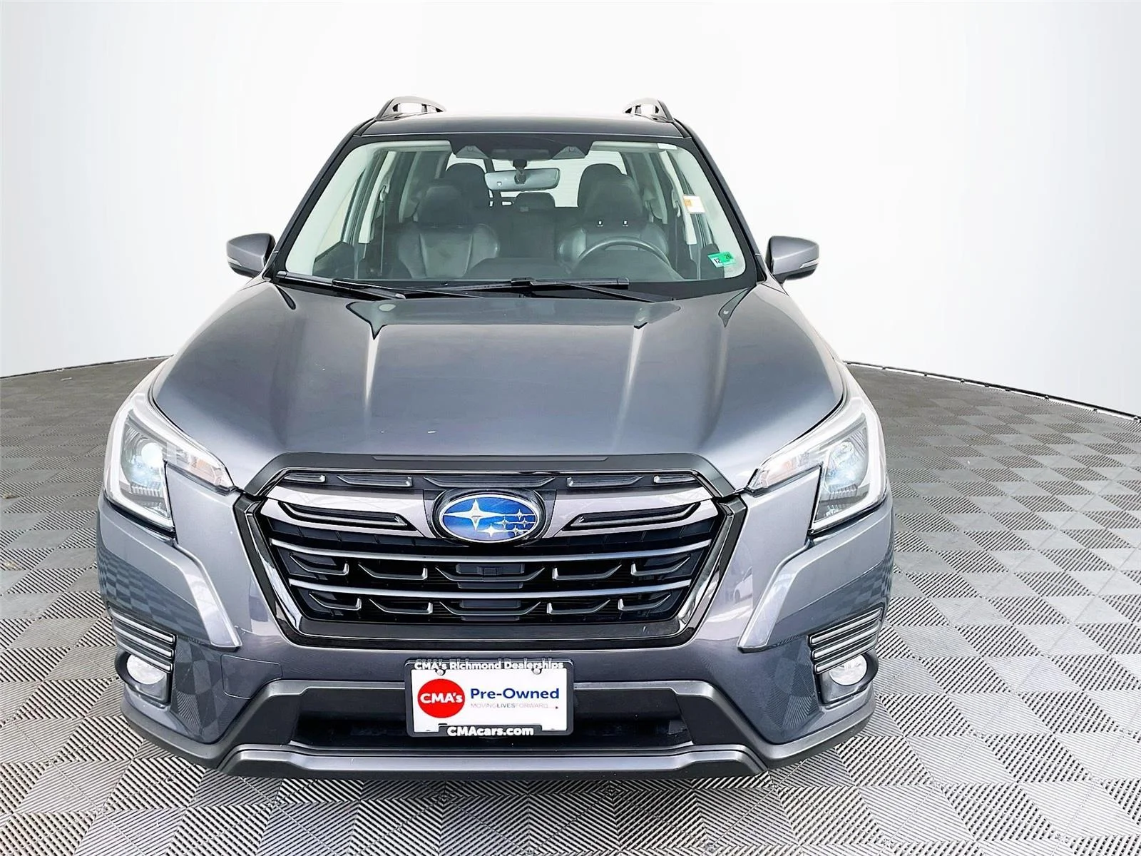 Used 2023 Magnetite Gray Metallic Subaru Limited image 2