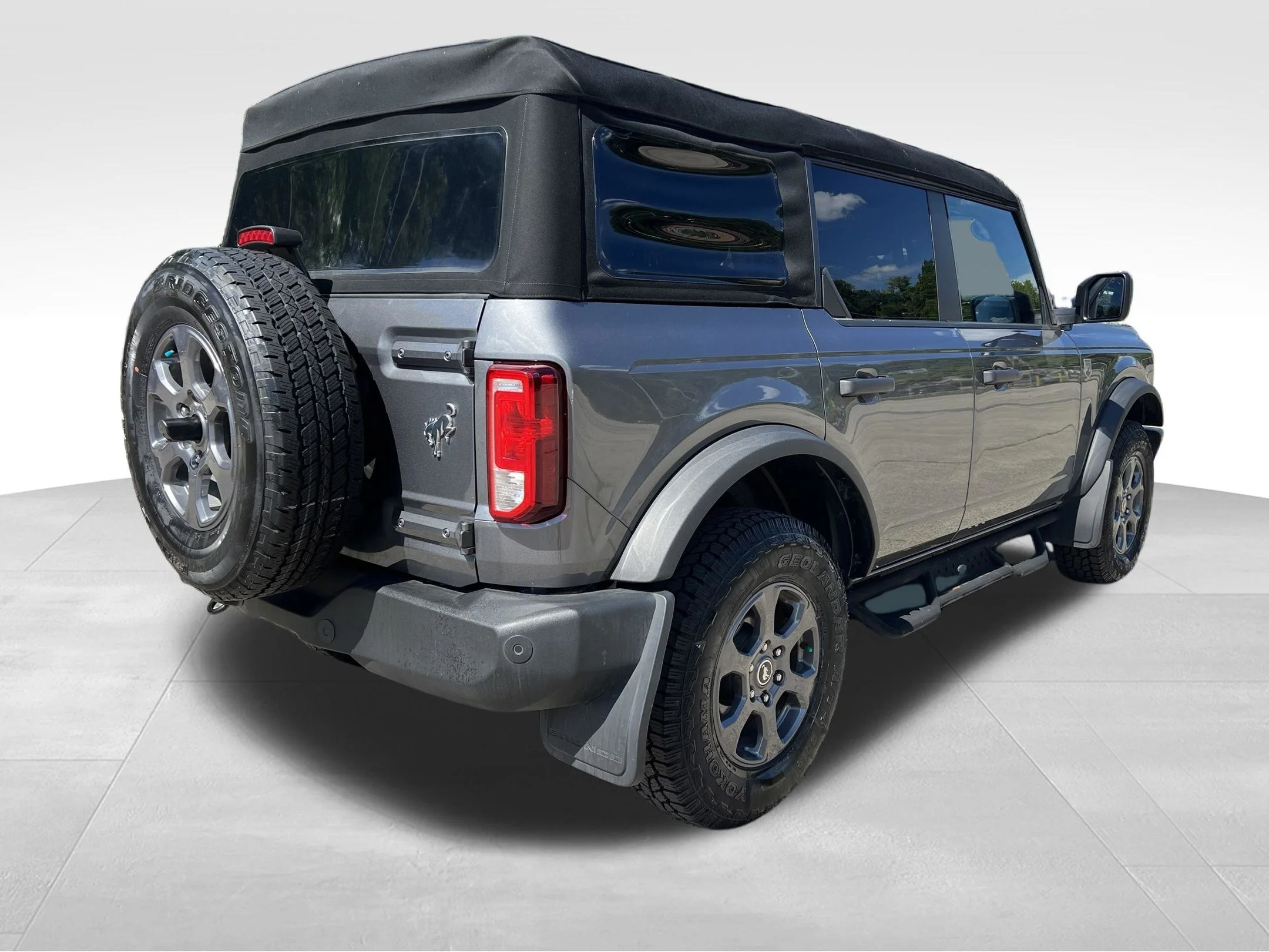 Used 2024 Gray Ford Big Bend image 7