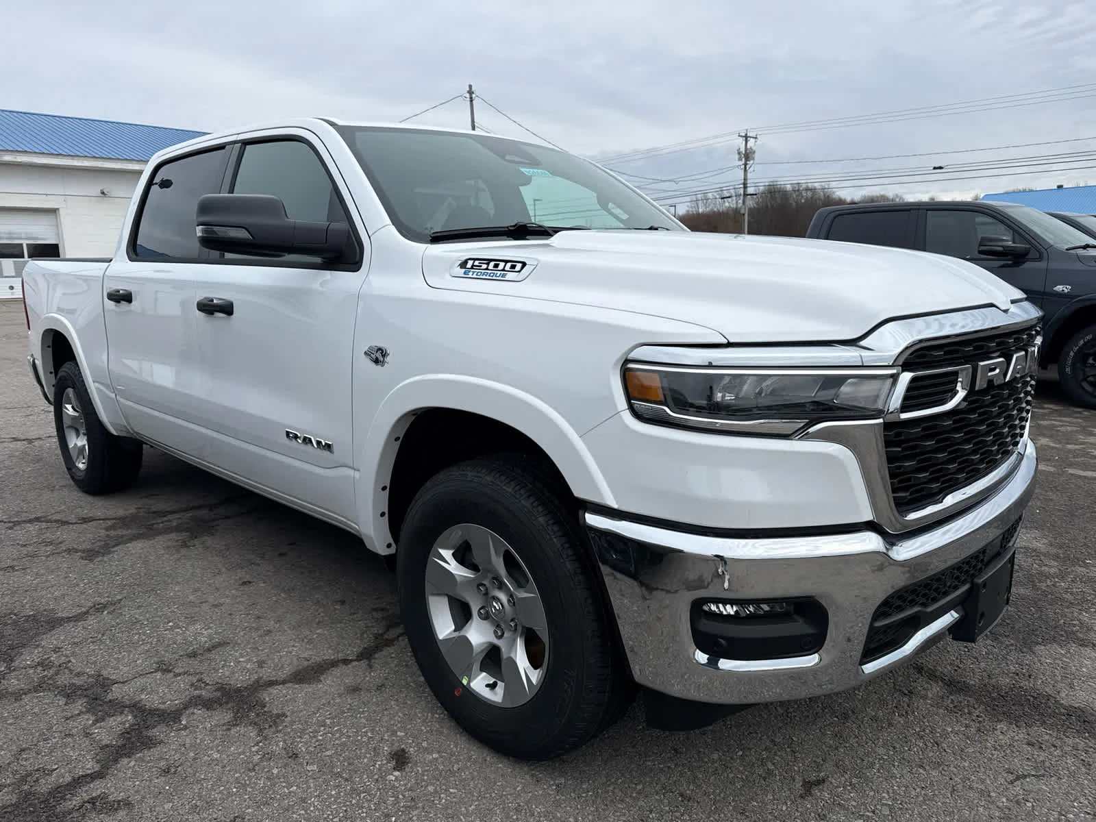 New 2026 Bright White Clear-Coat Exterior Paint RAM Big Horn image 3