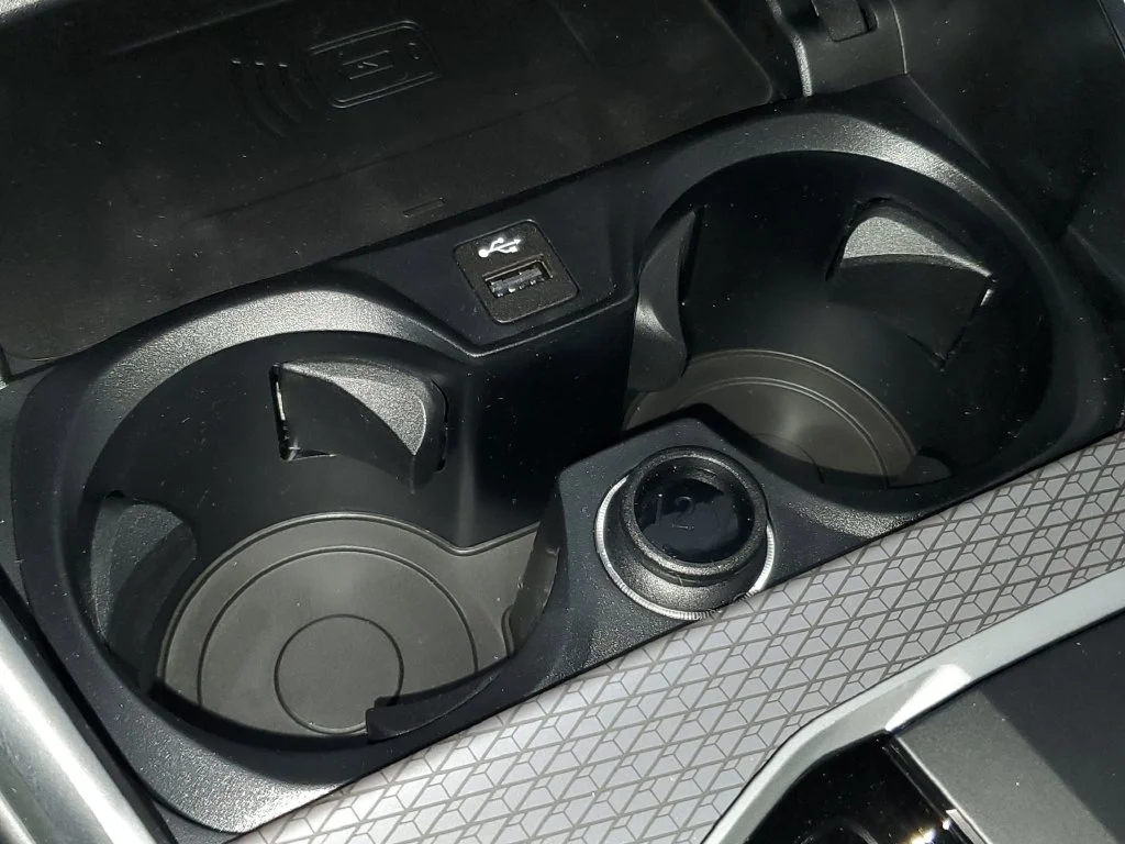 New 2026 Alpine White BMW 330i image 24