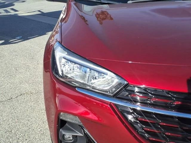 Used 2023 Cinnabar Metallic Buick Select image 3