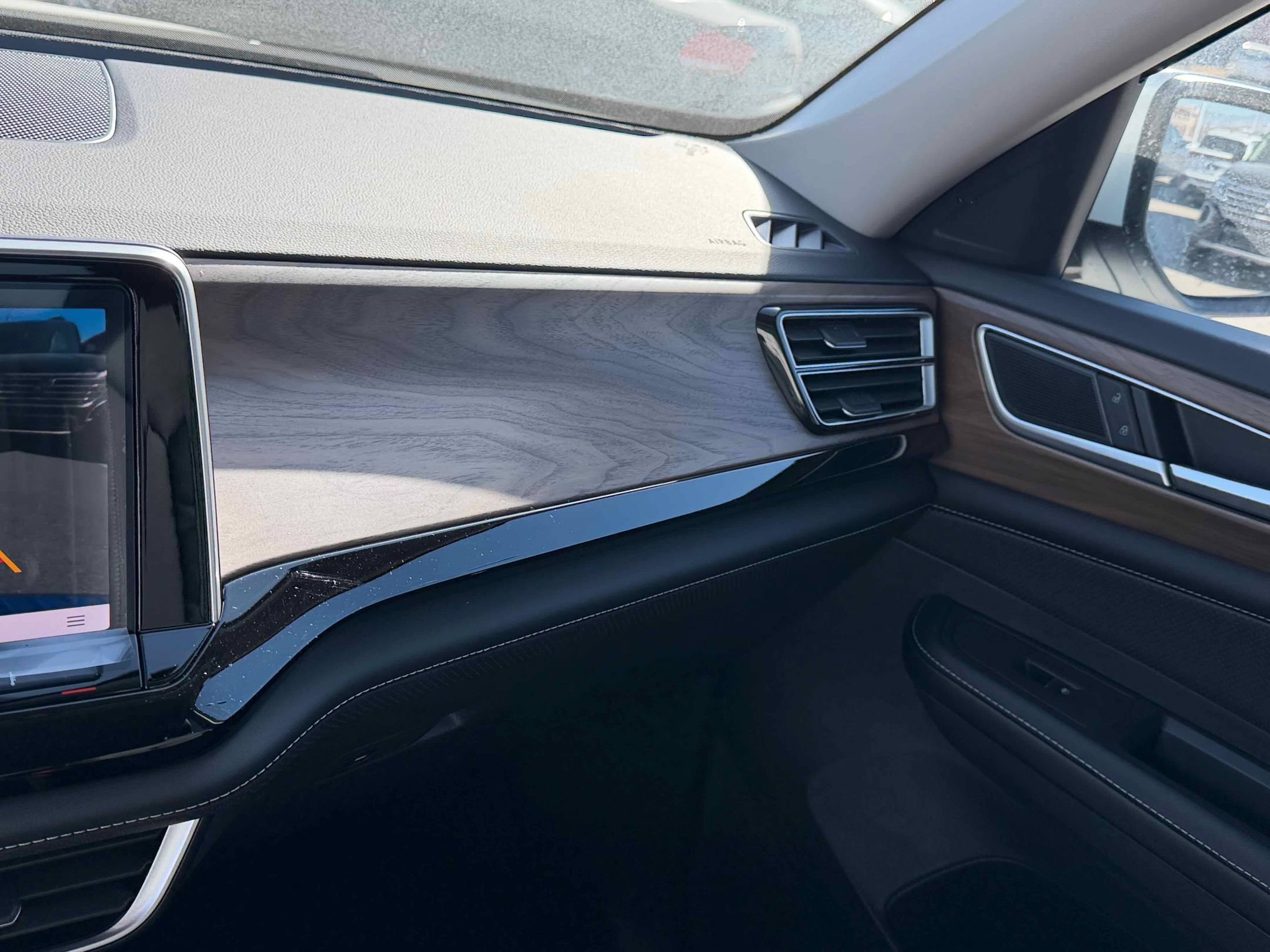 New 2026 Opal Volkswagen 2.0T SE w/Technology image 24