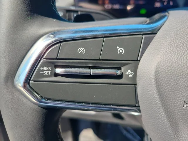 New 2026 Summit White Chevrolet LT - Extended Range image 25